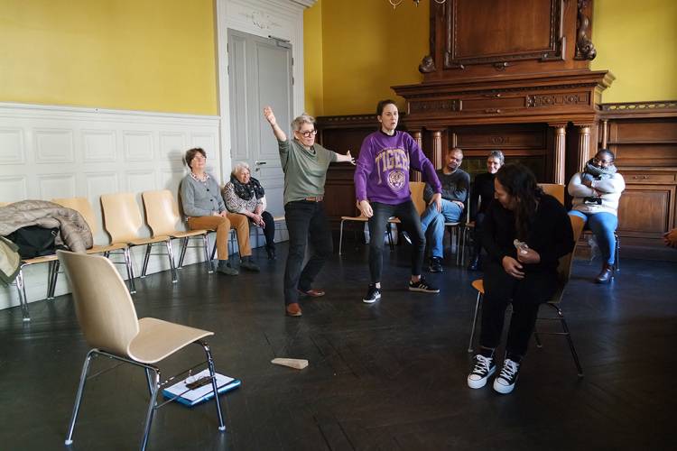 troupe du secours populaire répétition